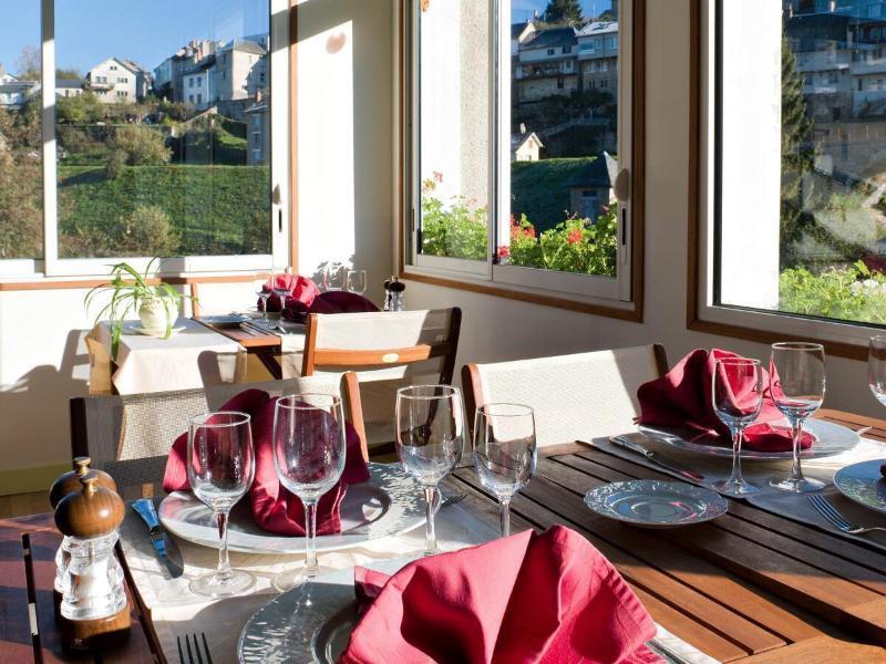 Logis Hotel Teyssier Uzerche Exterior photo